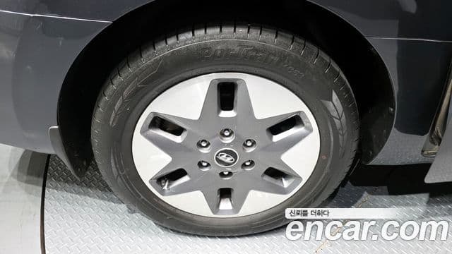 Hyundai Staria Modern, 2023 все фото