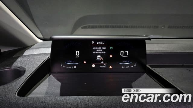 Hyundai Staria Modern, 2023 8