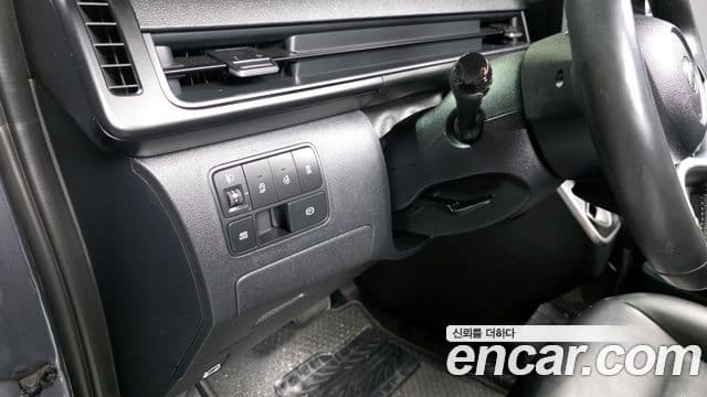 Hyundai Staria Modern, 2023 14