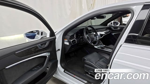 Audi A6 (C8) Premium, 2022 10