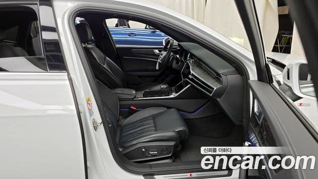 Audi A6 (C8) Premium, 2022 11