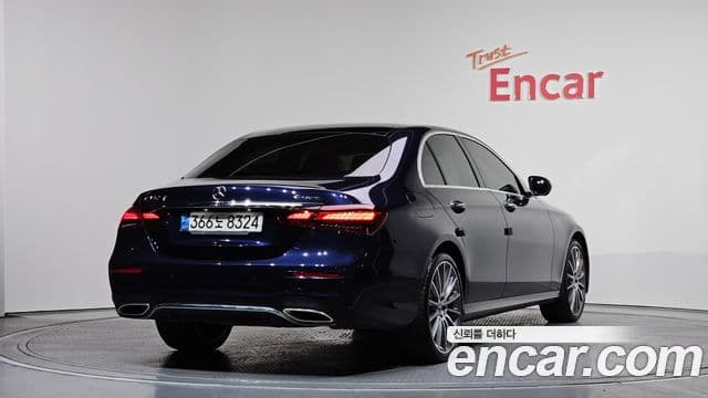Mercedes-Benz E-класс W213 AMG Line, 2022 2