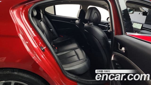 Genesis The / новый New G70, 2022 12