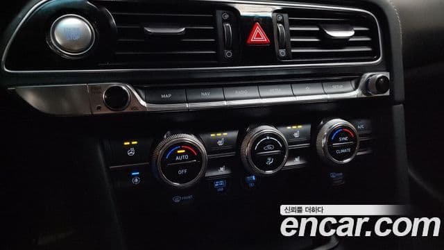 Genesis The / новый New G70, 2022 17