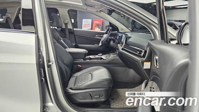 Kia Sportage 5세대 гибрид Signature Gravity 2WD, 2022 12