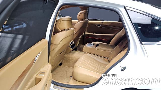 Genesis G80 (RG3) бензин 2.5 турбо AWD, 2025 12