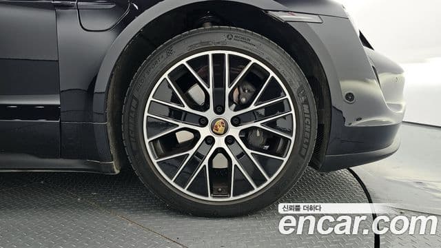 Porsche 타이칸 базовый, 2024 все фото