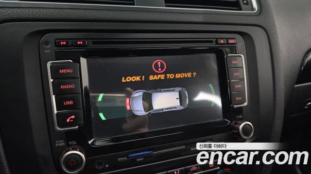 Volkswagen New Jetta 6세대, 2012 16