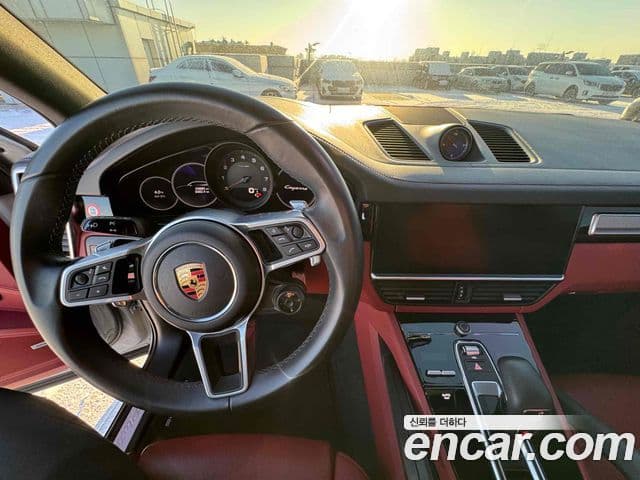 Porsche Cayenne (PO536) 3.0 Platinum Edition, 2023 19