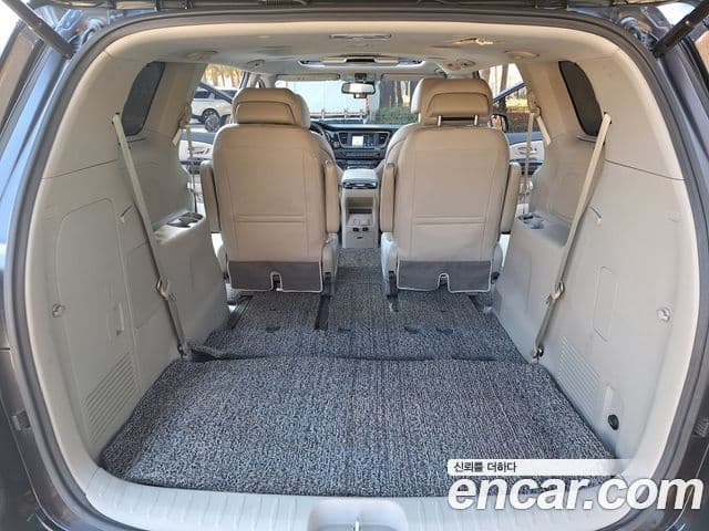 Kia The / новый New Carnival President, 2020 11