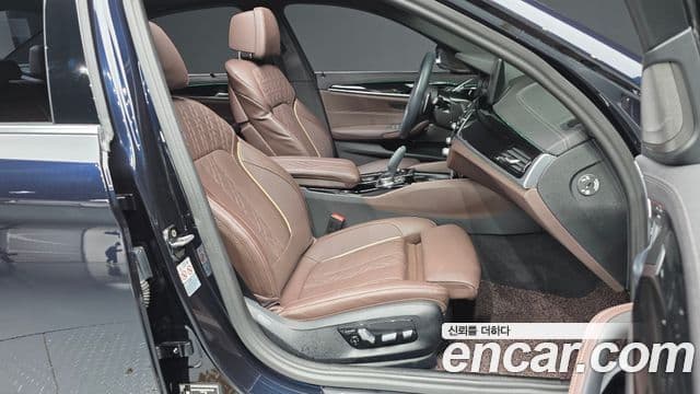BMW 5시리즈 (G30) 530i M Sport, 2023 11