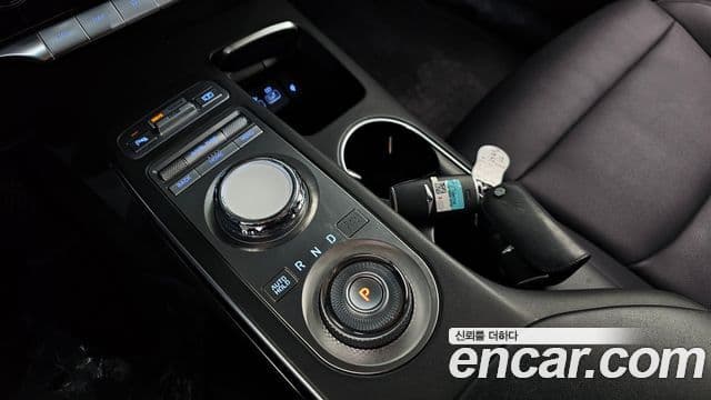 Genesis GV70, 2021 9