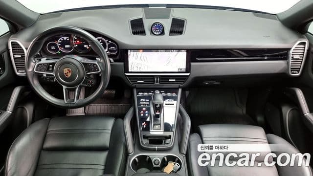 Porsche Cayenne (PO536) 3.0 купе, 2020 7