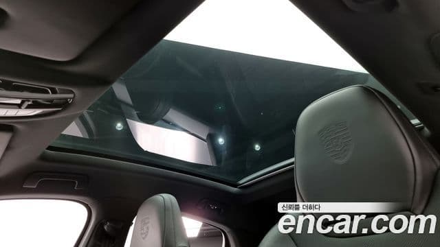 Porsche Cayenne (PO536) 3.0 купе, 2020 19