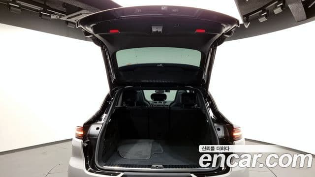 Porsche Cayenne (PO536) 3.0 купе, 2020 20