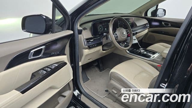 Kia Carnival 4세대 Signature, 2021 11