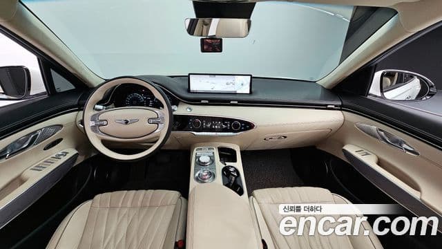 Genesis GV70, 2023 7