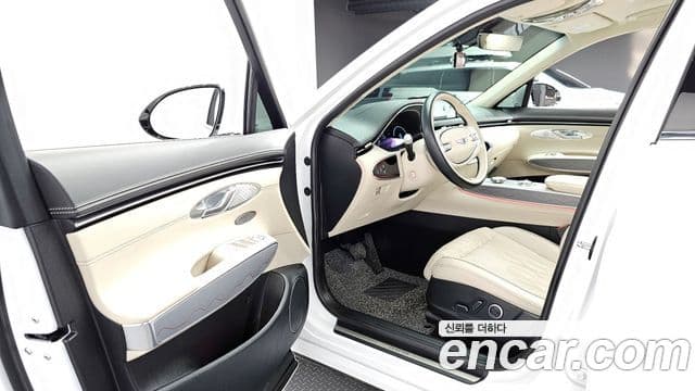 Genesis GV70, 2023 11