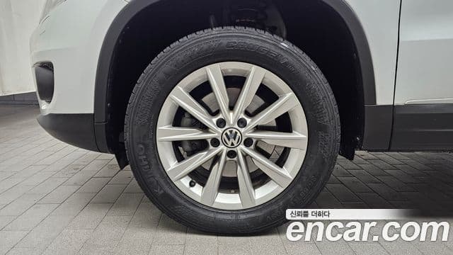 Volkswagen New Tiguan 5N, 2015 все фото