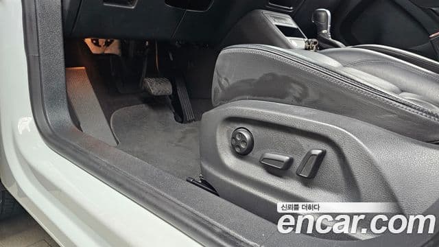 Volkswagen New Tiguan 5N, 2015 16