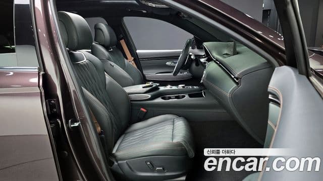 Genesis GV70, 2022 10