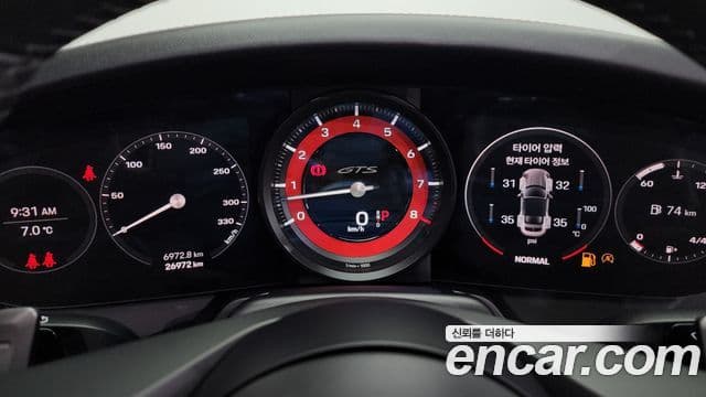 Porsche 911 (992) Carrera 4 GTS кабриолет, 2022 8