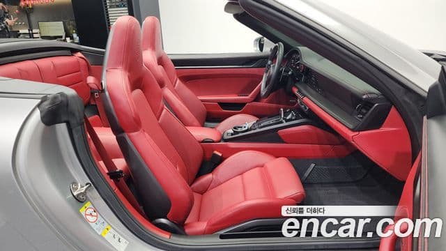Porsche 911 (992) Carrera 4 GTS кабриолет, 2022 11