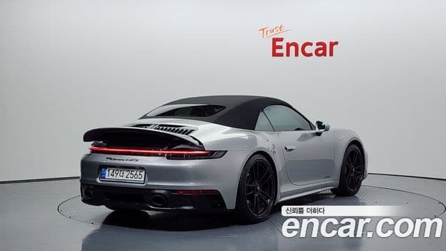 Porsche 911 (992) Carrera 4 GTS кабриолет, 2022 19