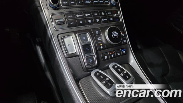 Hyundai The / новый New Santa Fe Premium, 2021 9