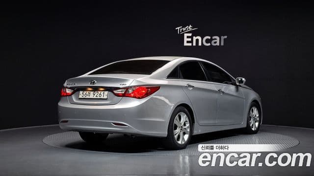 Hyundai YF Sonata LPI Premier(для людей с инвалидностью), 2010 2