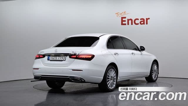 Mercedes-Benz E-класс W213 Exclusive, 2022 2