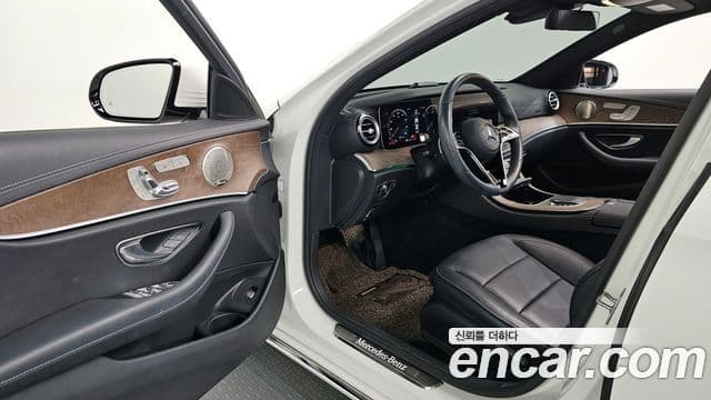Mercedes-Benz E-класс W213 Exclusive, 2022 11