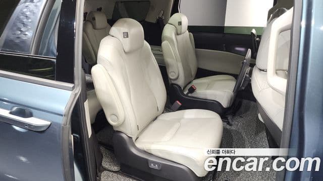 Kia Carnival 4세대 Signature, 2021 12