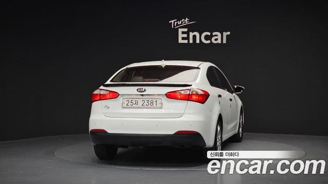 Kia K3 Trendy, 2015 4