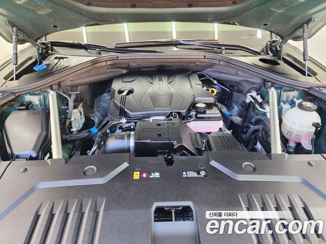 Genesis GV70, 2021 6