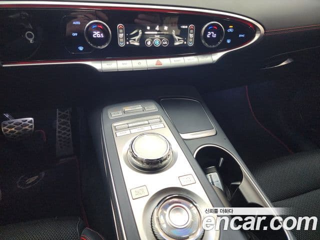 Genesis GV70, 2021 9