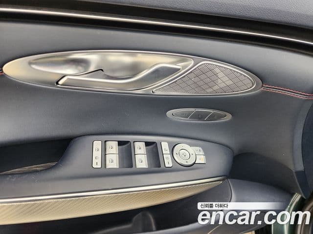 Genesis GV70, 2021 17