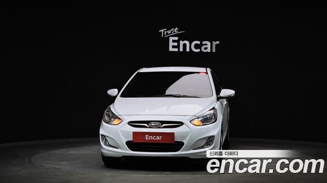 Hyundai Accent(новый кузов / новое поколение) Premier, 2012 3