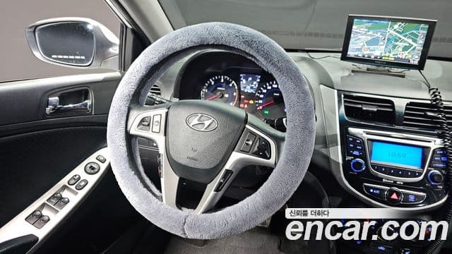 Hyundai Accent(новый кузов / новое поколение) Premier, 2012 13