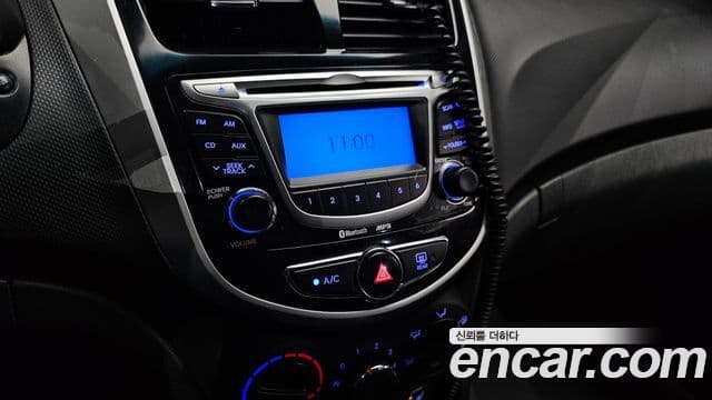 Hyundai Accent(новый кузов / новое поколение) Premier, 2012 17