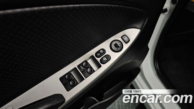 Hyundai Accent(новый кузов / новое поколение) Premier, 2012 18