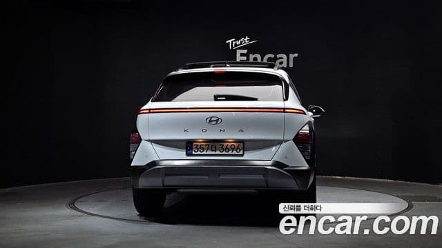 Hyundai Kona (SX2) Premium, 2023 4