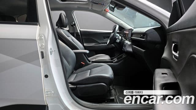 Hyundai Kona (SX2) Premium, 2023 10