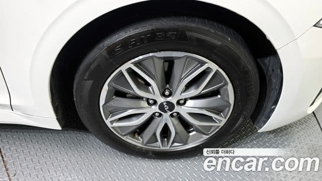 Kia K5 гибрид 3세대 Prestige, 2023 все фото