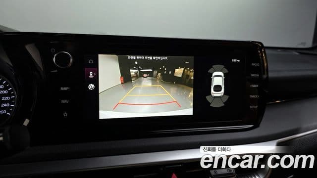 Kia K5 гибрид 3세대 Prestige, 2023 15