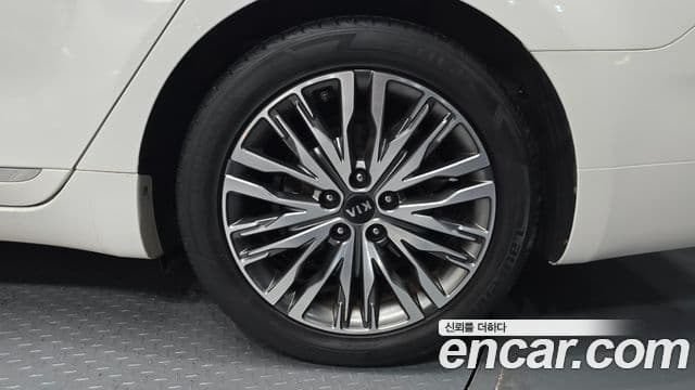 Kia K7 Premier Noblesse, 2020 все фото