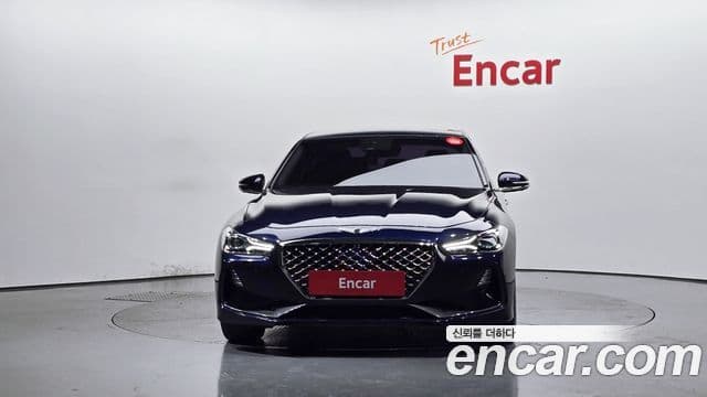 Genesis G70 Elite, 2019 3