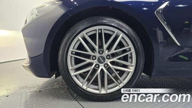 Genesis G70 Elite, 2019 все фото