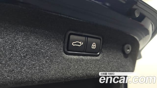 Genesis G70 Elite, 2019 19