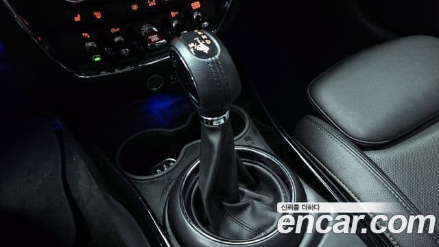 Mini Cooper 클럽맨 2세대, 2018 9